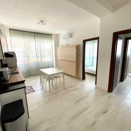 Bilocale Con Posto Auto La Chicca Del Golfo Apartment La Spezia Exterior photo